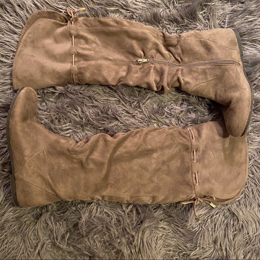 Knee high suede taupe Aldo boots, 1” wedge size 8
